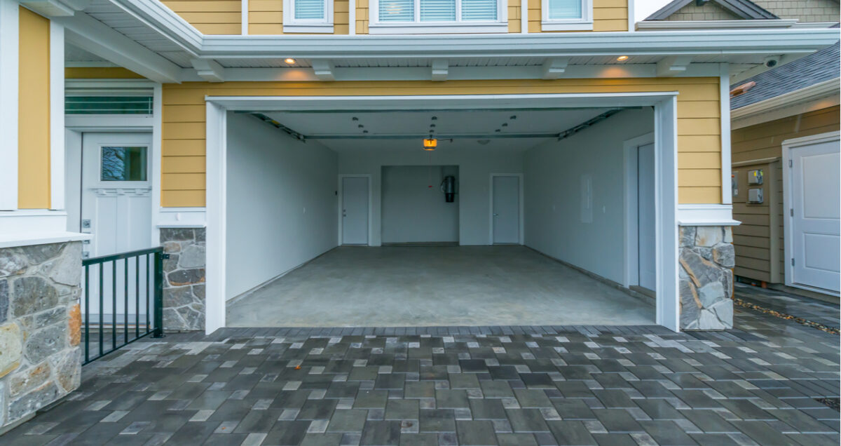 how-an-impressive-garage-affects-your-property-value-srap